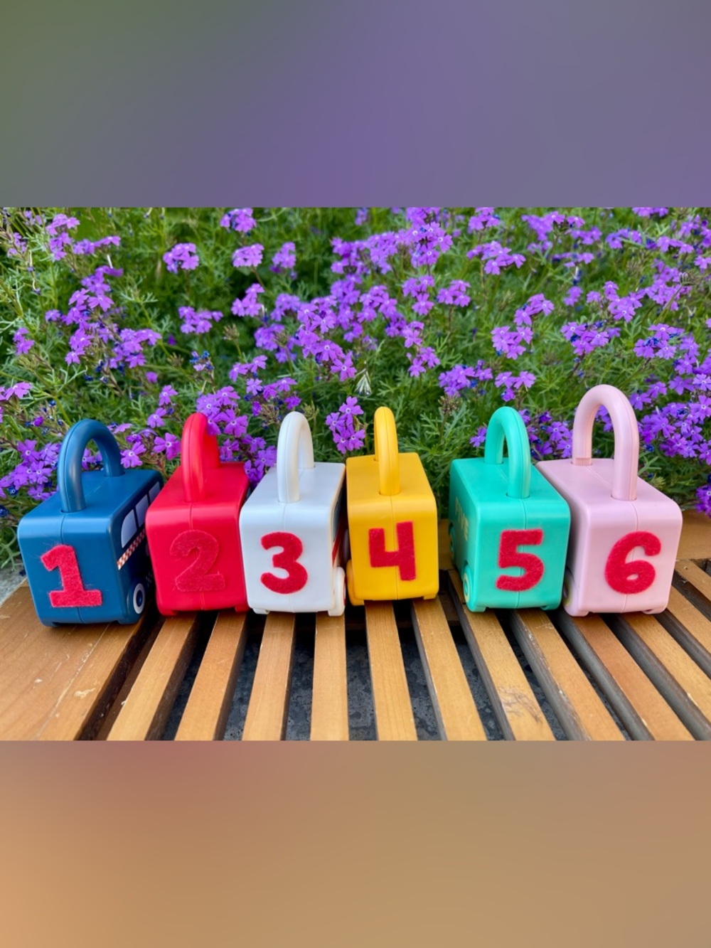 Montessori 6 piece educational toy set featuring vehicle shaped locks and key - Picture 3 of 7